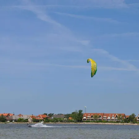 Ort Lemkenhafen Westwind *