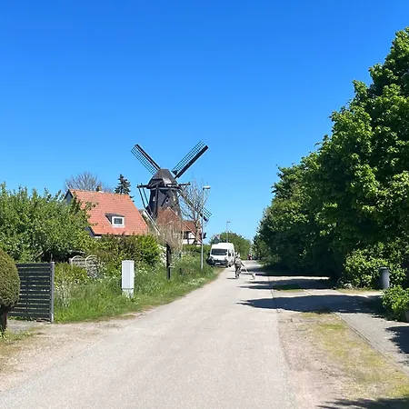 Ort Lemkenhafen Westwind * Fehmarn